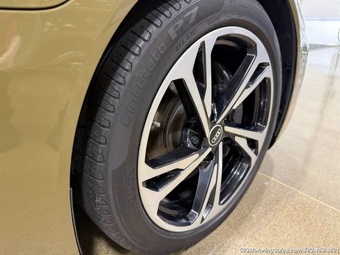 Used 2022 Audi e-tron GT Prestige w/ Prestige Package image 28