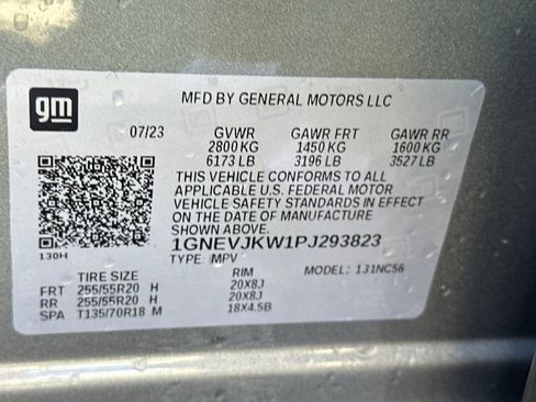 Used 2023 Chevrolet Traverse RS AWD/4WD image 29