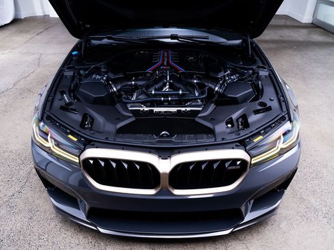 Used 2022 BMW M5 CS AWD/4WD image 6