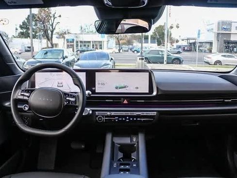 New 2025 Hyundai Ioniq 6 SEL image 17