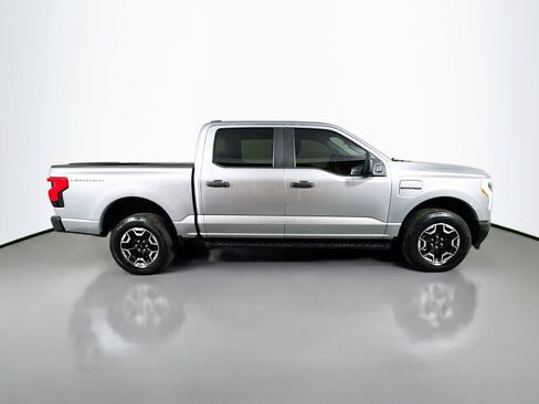Used 2023 Ford F150 Lightning Pro image 6