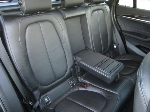 Used 2018 BMW X1 xDrive28i image 15