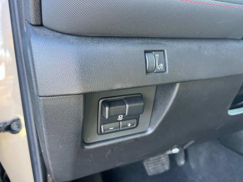 Certified 2024 Chevrolet Colorado Z71 w/ Advanced Trailering Package image 15