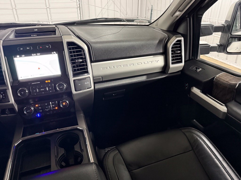 Used 2019 Ford F350 Lariat w/ Lariat Ultimate Package AWD/4WD image 41