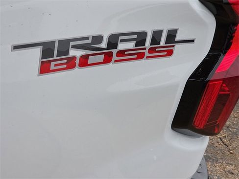 New 2026 Chevrolet Colorado Trail Boss image 6