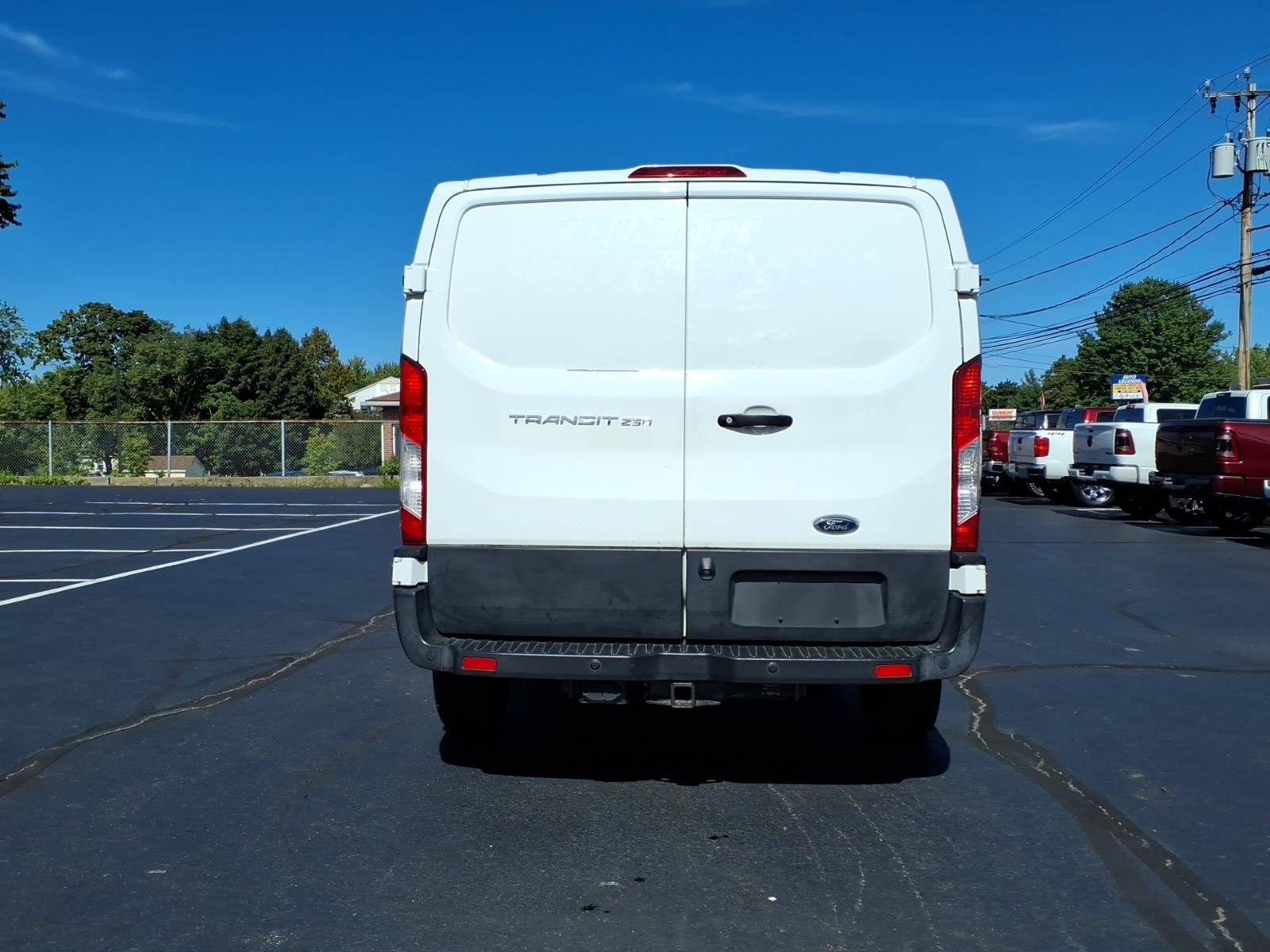 Used 2019 Ford Transit 250 130 Low Roof RWD image 6