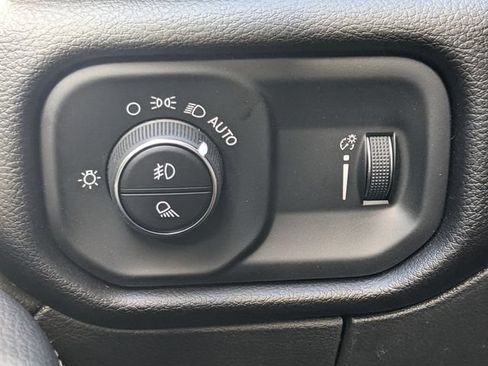 New 2026 RAM 3500 Big Horn AWD/4WD image 19
