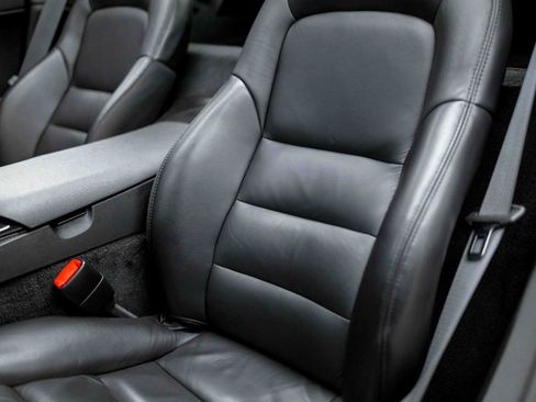 Used 2009 Chevrolet Corvette Coupe w/ Z51 Performance Package RWD image 48