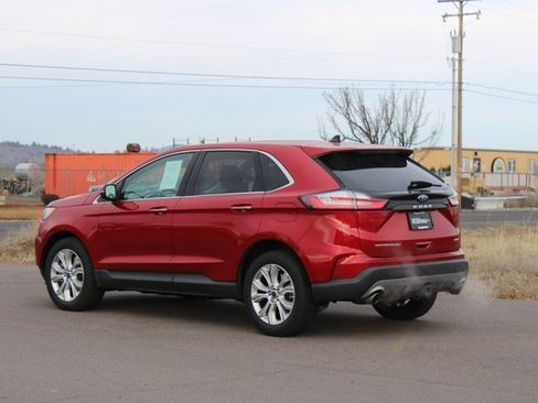Used 2021 Ford Edge Titanium w/ Equipment Group 301A image 4