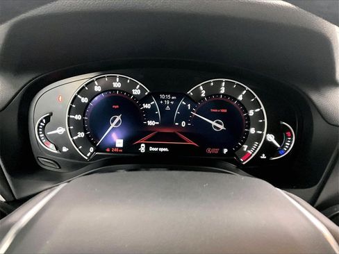 Used 2019 BMW X4 xDrive30i w/ Driving Assistance Package image 25