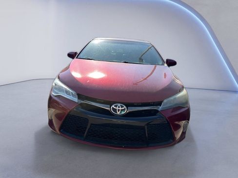 Used 2015 Toyota Camry XSE FWD image 2