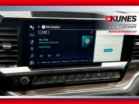 Used 2025 Chevrolet Silverado 2500 LT w/ Convenience Package image 32