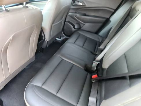 Used 2025 Chevrolet Trax ACTIV w/ Driver Confidence Package FWD image 31