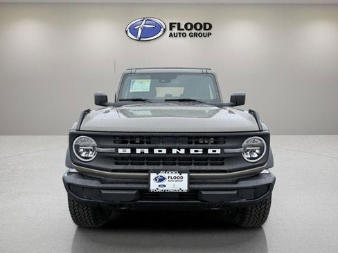 New 2026 Ford Bronco 4-Door w/ Sasquatch Package image 2