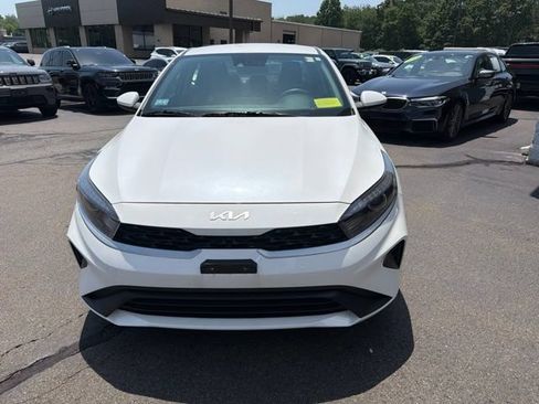 Used 2023 Kia Forte LXS FWD image 8