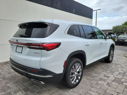 New 2026 Buick Enclave Preferred image 6