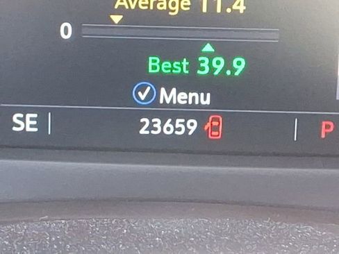 Used 2023 Cadillac XT4 Sport image 29