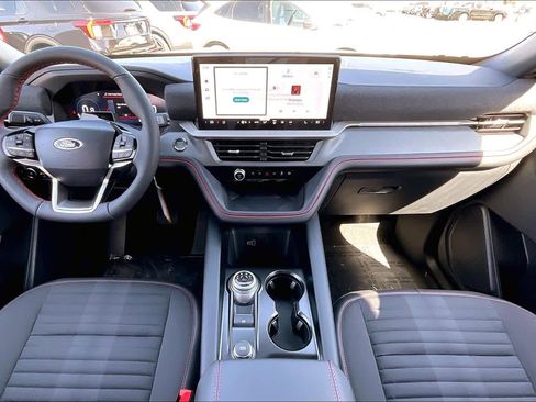 New 2026 Ford Explorer ST-Line image 5