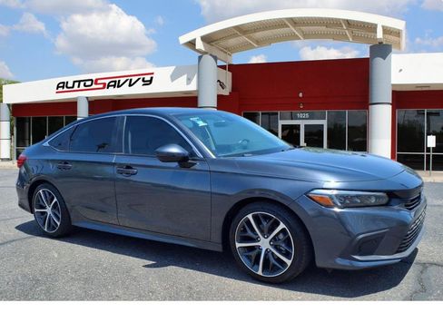 Used 2024 Honda Civic Touring image 1