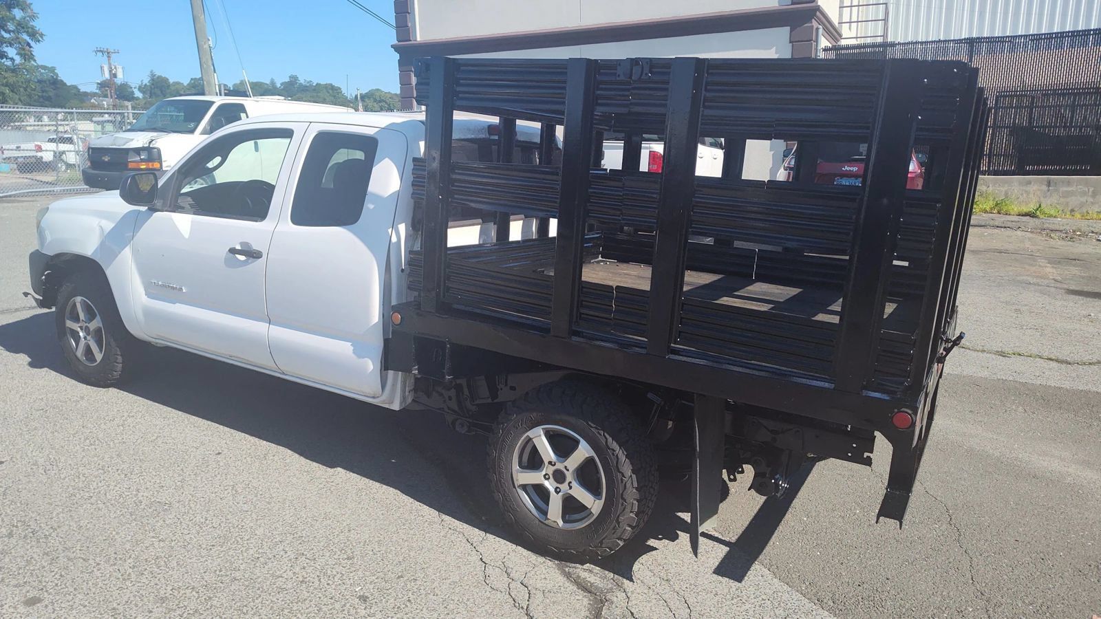 Used 2012 Toyota Tacoma 2WD Access Cab w/ Convenience Pkg image 3
