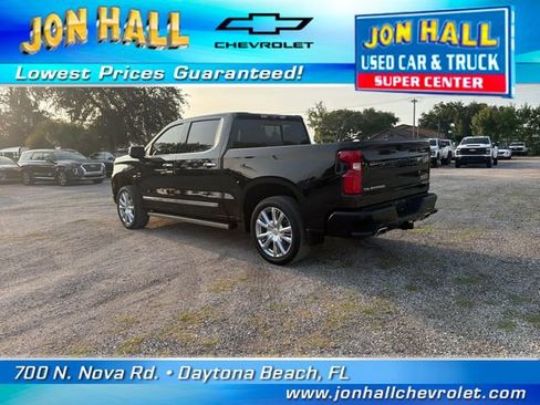 Used 2025 Chevrolet Silverado 1500 High Country AWD/4WD image 8