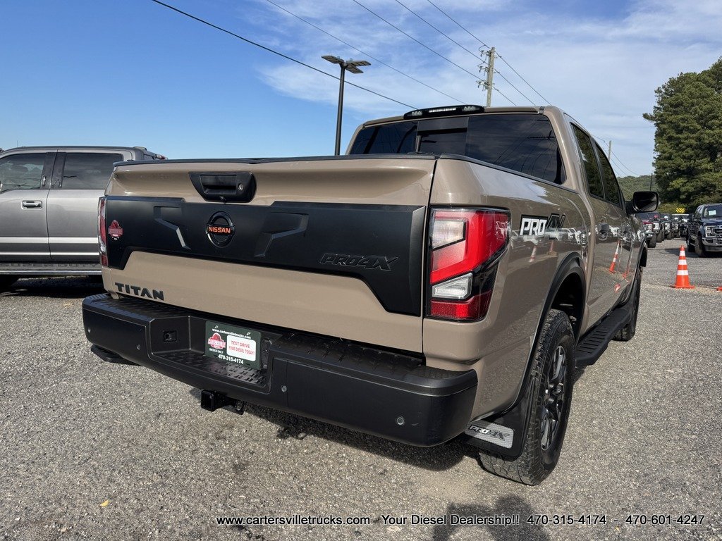 Used 2021 Nissan Titan PRO-4X w/ Pro-4x Convenience Package AWD/4WD image 9