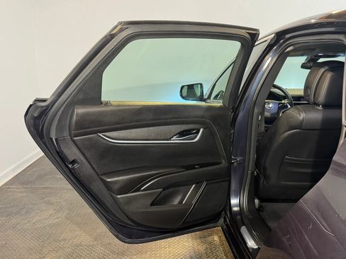 Used 2014 Cadillac XTS FWD image 25