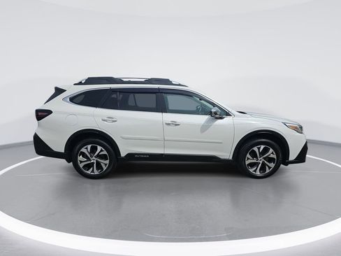 Used 2020 Subaru Outback Touring XT AWD/4WD image 2