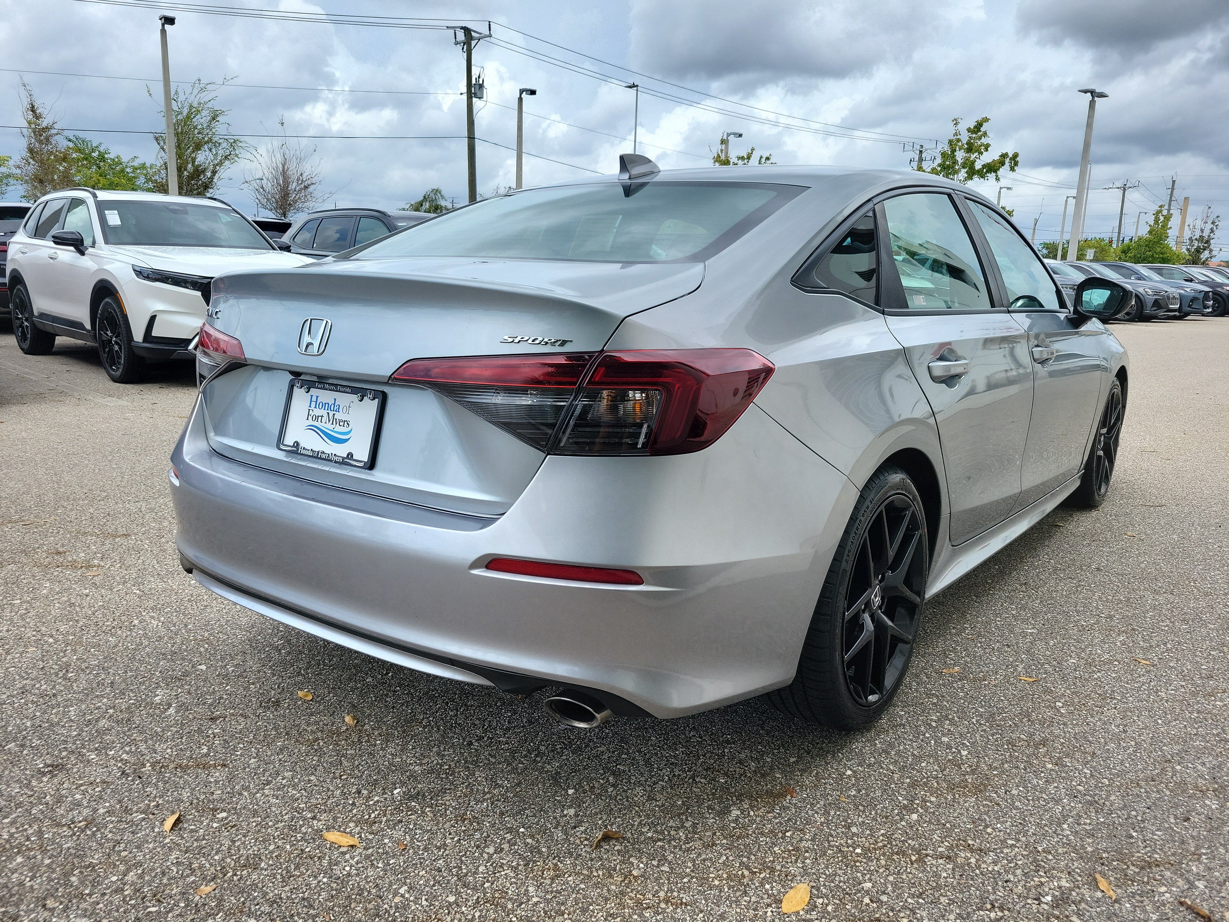 Used 2025 Honda Civic Sport image 6