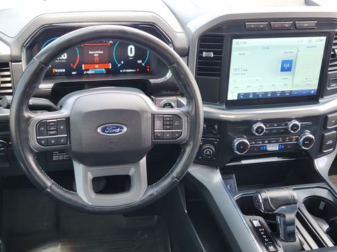 Used 2022 Ford F150 Lariat w/ FX4 Off-Road Package AWD/4WD image 26