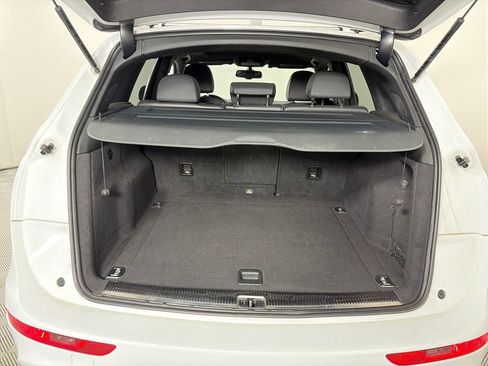 Used 2014 Audi SQ5 Prestige w/ Prestige Package AWD/4WD image 27