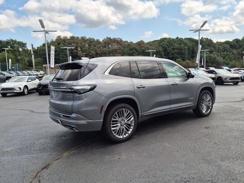 New 2027 Buick Enclave Avenir w/ LPO, Floor Liner Package AWD/4WD image 6