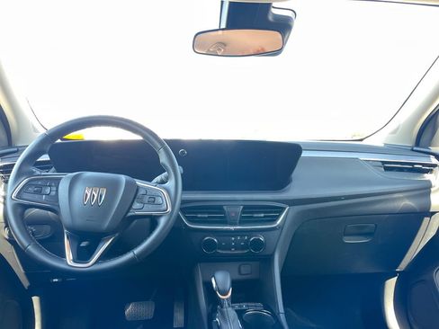 Used 2025 Buick Encore GX Preferred FWD image 12