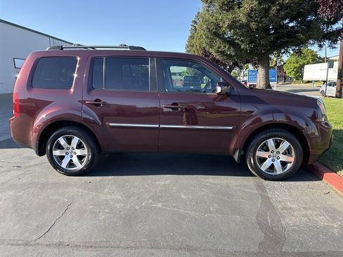Used 2015 Honda Pilot Touring image 23