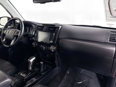 Certified 2024 Toyota 4Runner TRD Off-Road Premium AWD/4WD image 43
