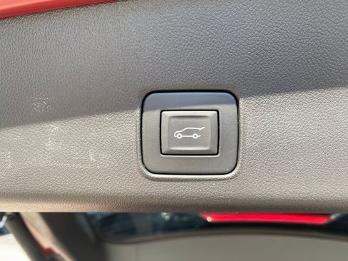 Certified 2024 Chevrolet TrailBlazer LT w/ Convenience Package FWD image 29