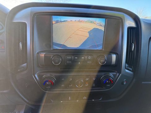 Used 2018 Chevrolet Silverado 1500 LT w/ All Star Edition image 18