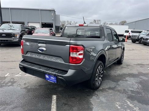 Used 2022 Ford Maverick Lariat image 3