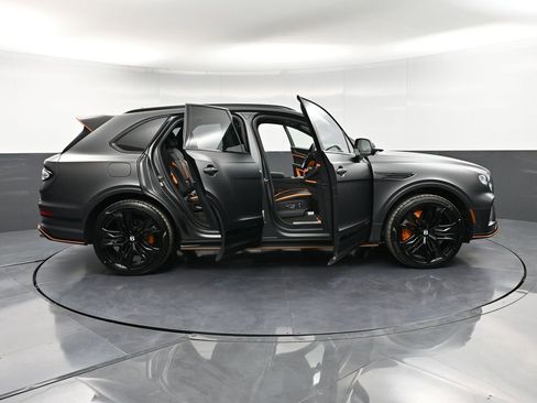 New 2026 Bentley Bentayga Speed AWD/4WD image 39