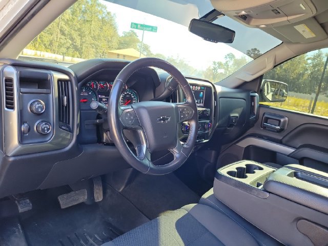 Used 2018 Chevrolet Silverado 1500 LT w/ All Star Edition AWD/4WD image 17