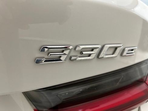 Used 2024 BMW 330e xDrive image 31