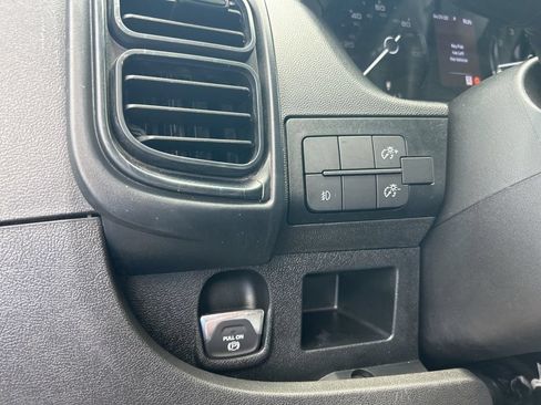 Used 2025 RAM ProMaster 2500 w/ Convenience Group FWD image 31