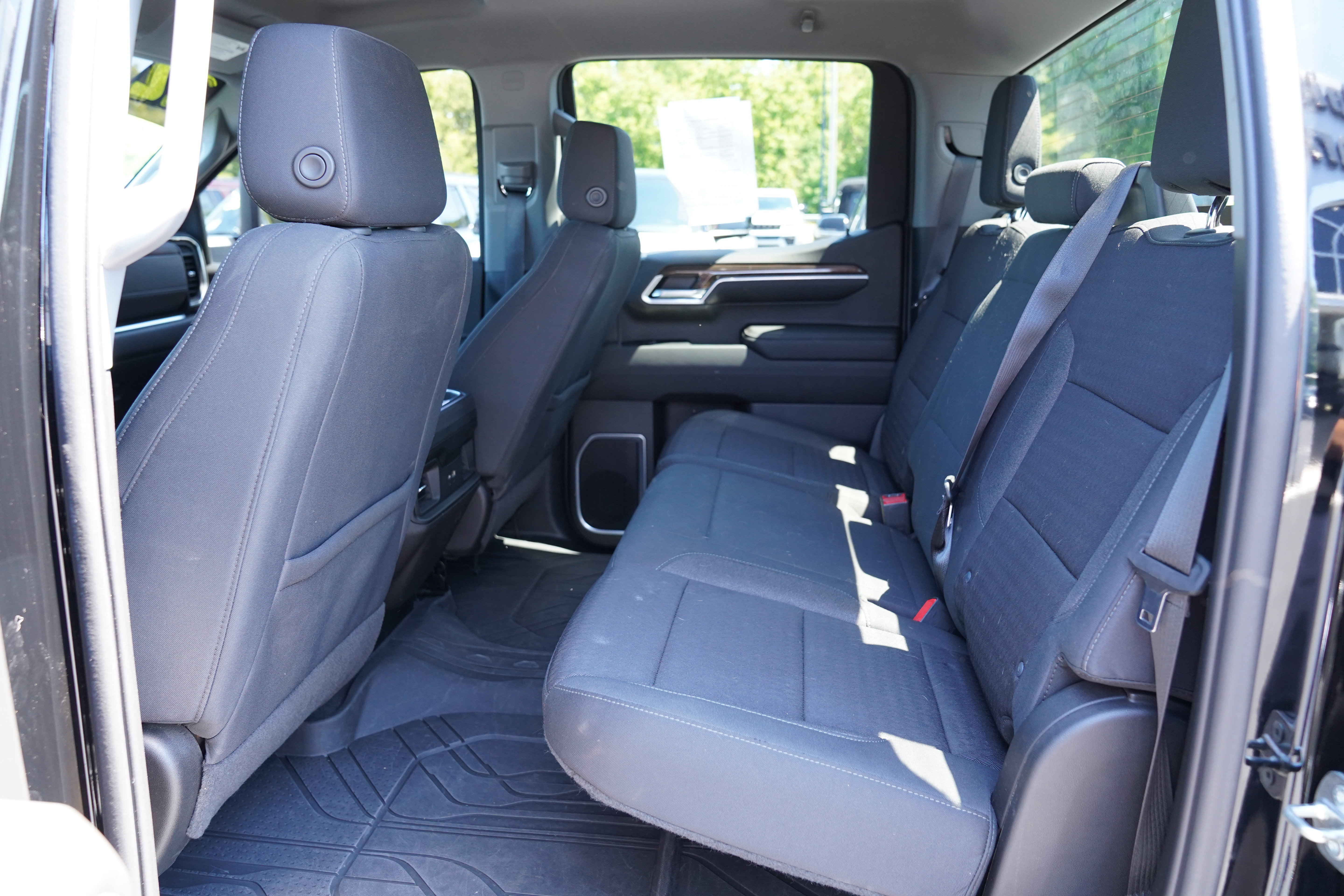 Used 2022 Chevrolet Silverado 1500 RST AWD/4WD image 5