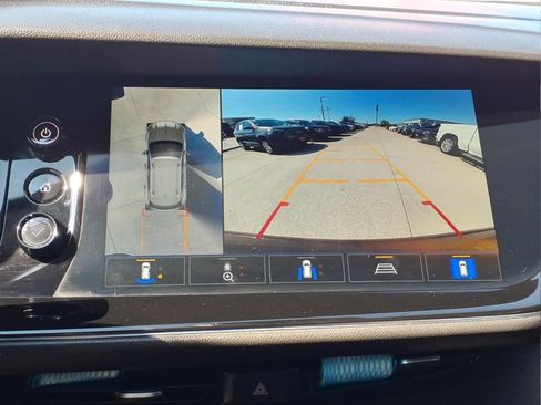 Used 2023 Buick Envision Avenir FWD image 21