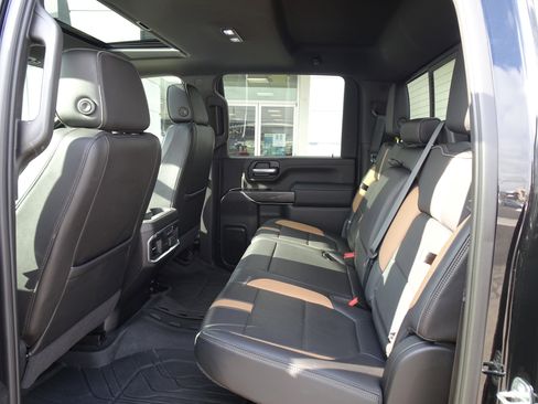 Used 2021 Chevrolet Silverado 2500 LTZ w/ Carhartt Edition image 18