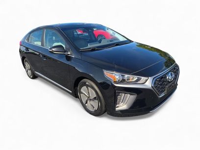 Used 2022 Hyundai Ioniq SE