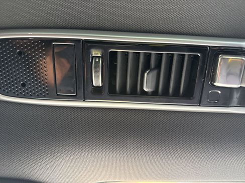 Used 2023 Land Rover Range Rover Sport SE Dynamic AWD/4WD image 30
