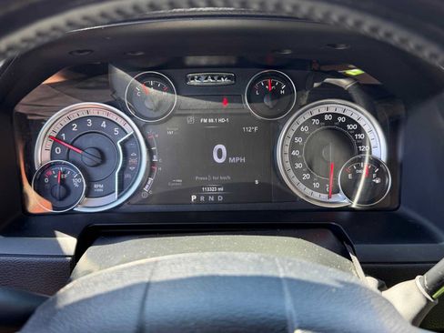 Used 2018 RAM 2500 Laramie AWD/4WD image 17