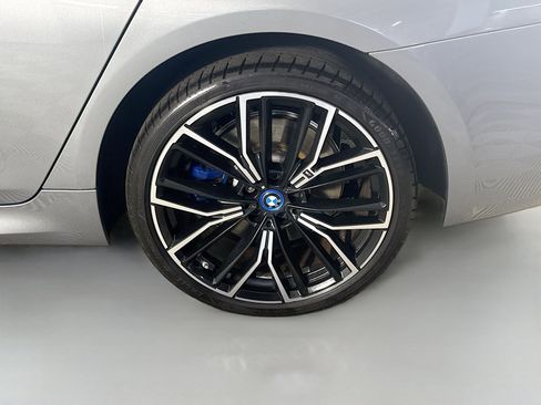 Used 2023 BMW 530e w/ M Sport Package RWD image 37