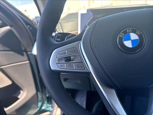 Used 2025 BMW X7 xDrive40i w/ Premium Package AWD/4WD image 14